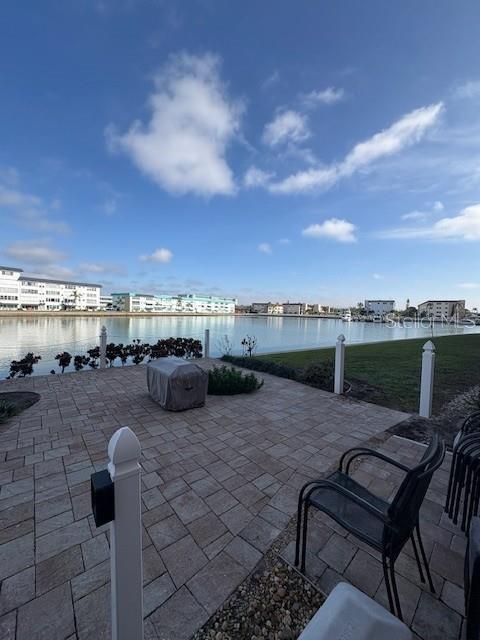 Image 18 of 19 For 6025 Shore Boulevard S 610