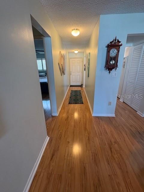 Image 3 of 19 For 6025 Shore Boulevard S 610