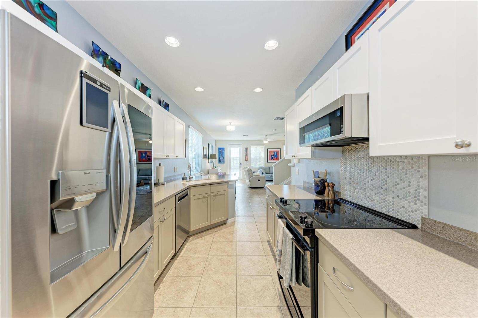 Image 10 of 35 For 3810 82nd Avenue Circle E 106