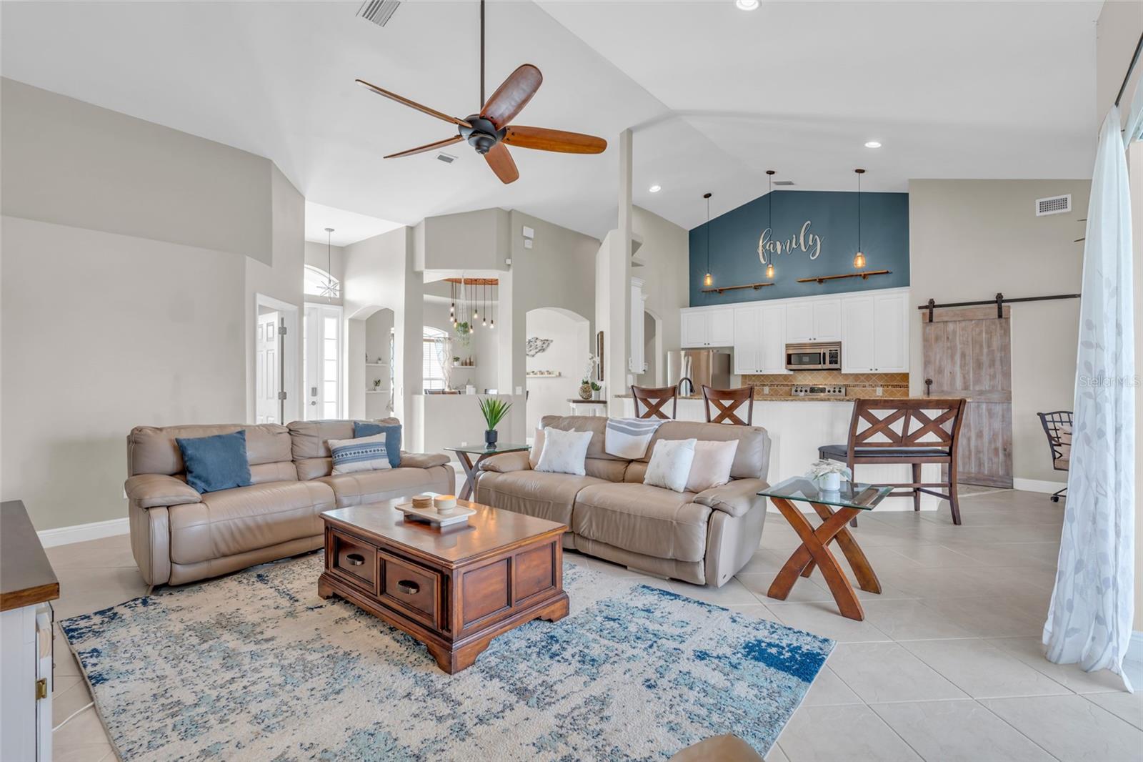 Image 10 of 50 For 2705 32nd Lane