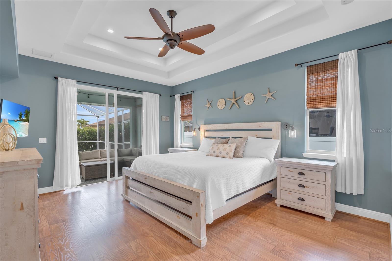 Image 22 of 50 For 2705 32nd Lane