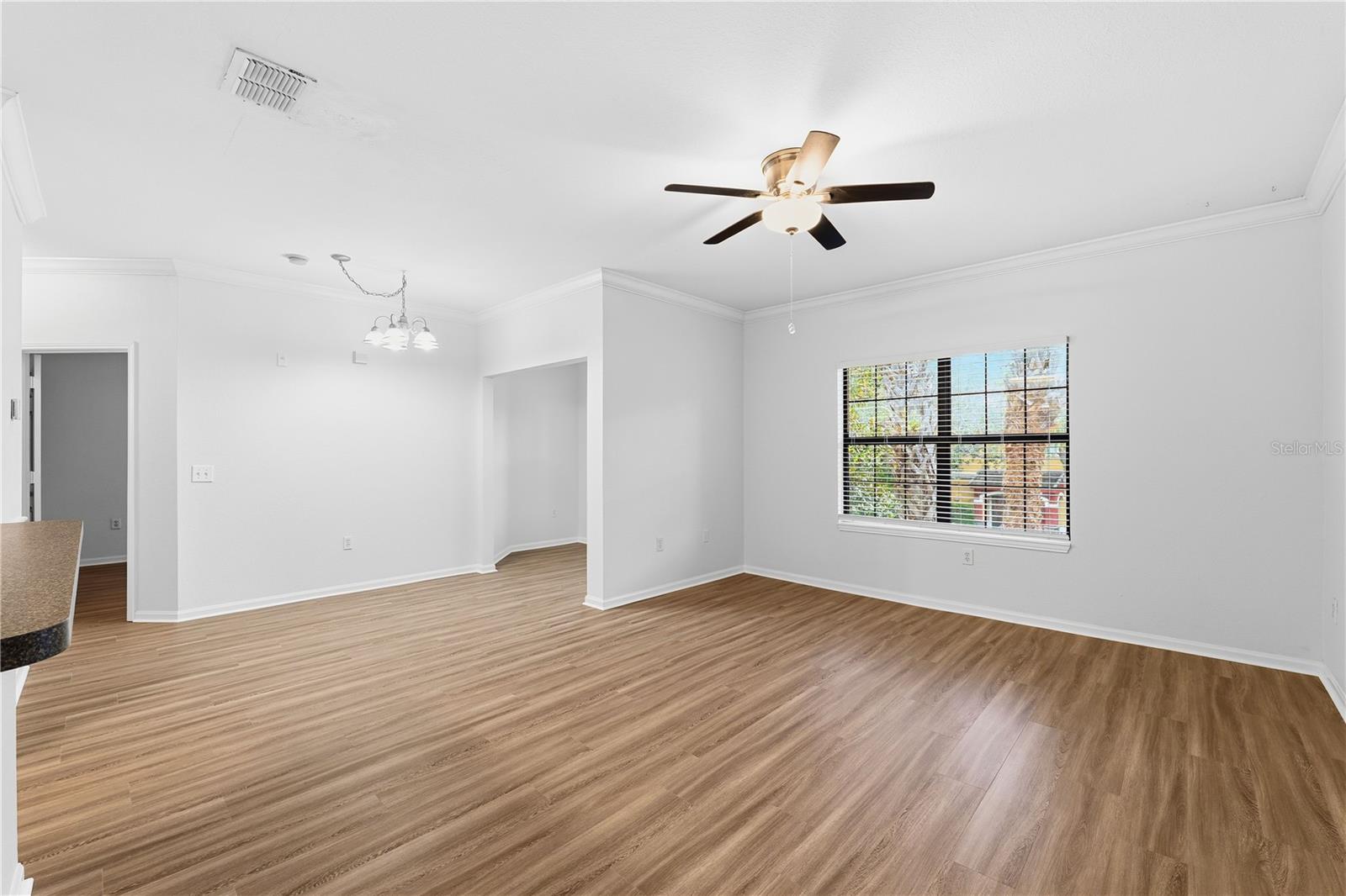 Image 3 of 19 For 2171 Portofino Place 7-2723