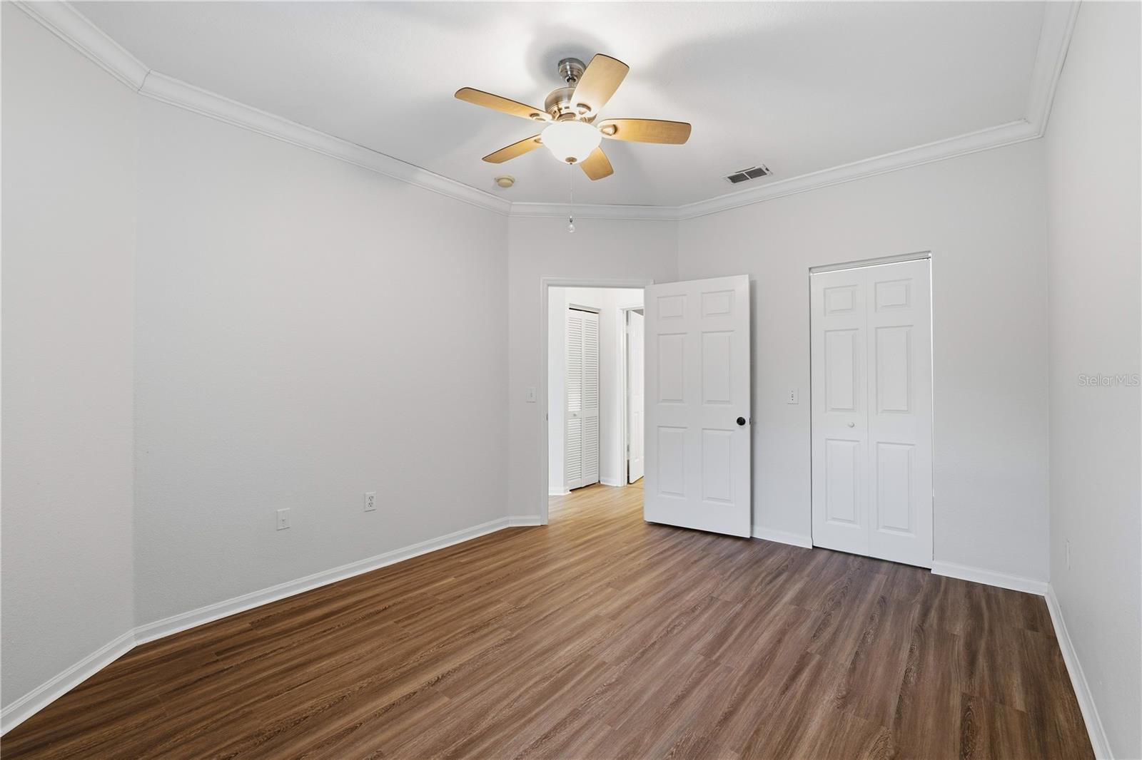 Image 9 of 19 For 2171 Portofino Place 7-2723