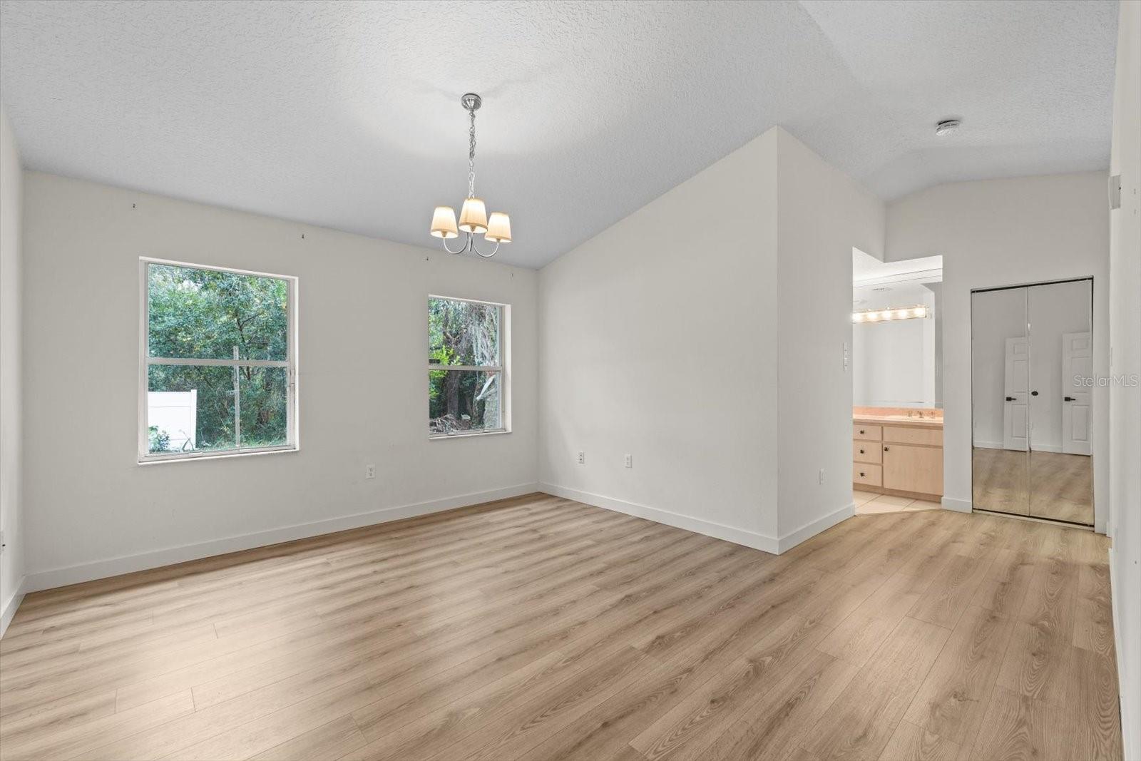 Image 19 of 44 For 12022 Bethwood Avenue