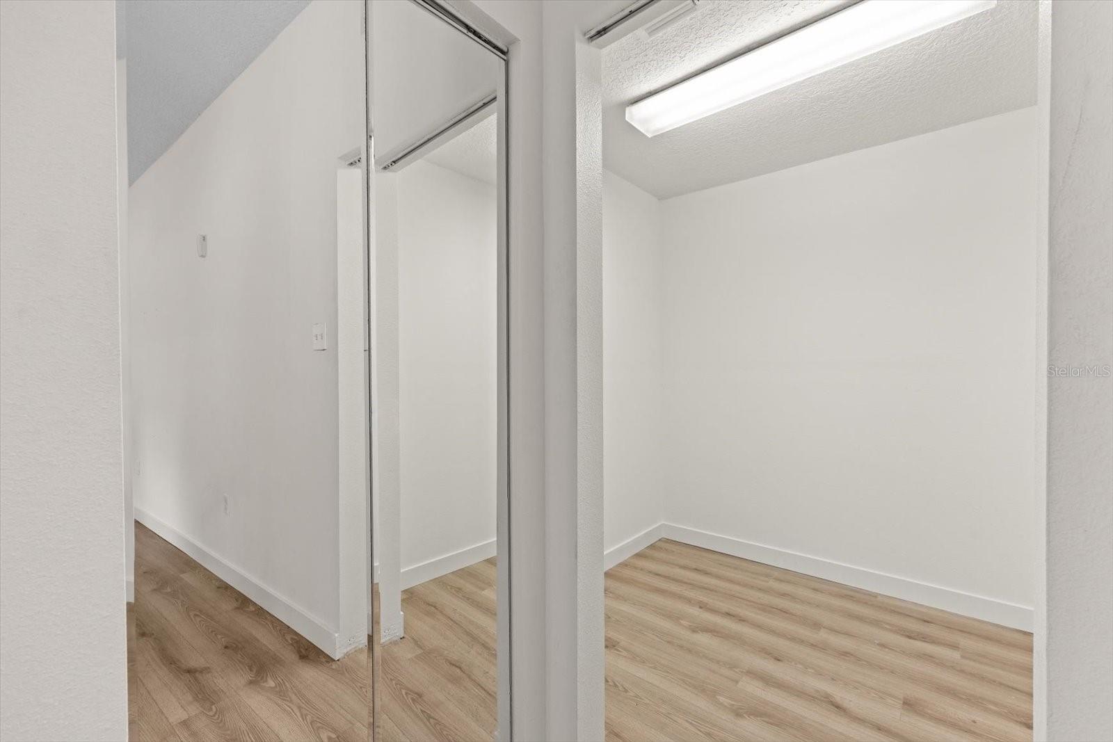 Image 23 of 44 For 12022 Bethwood Avenue