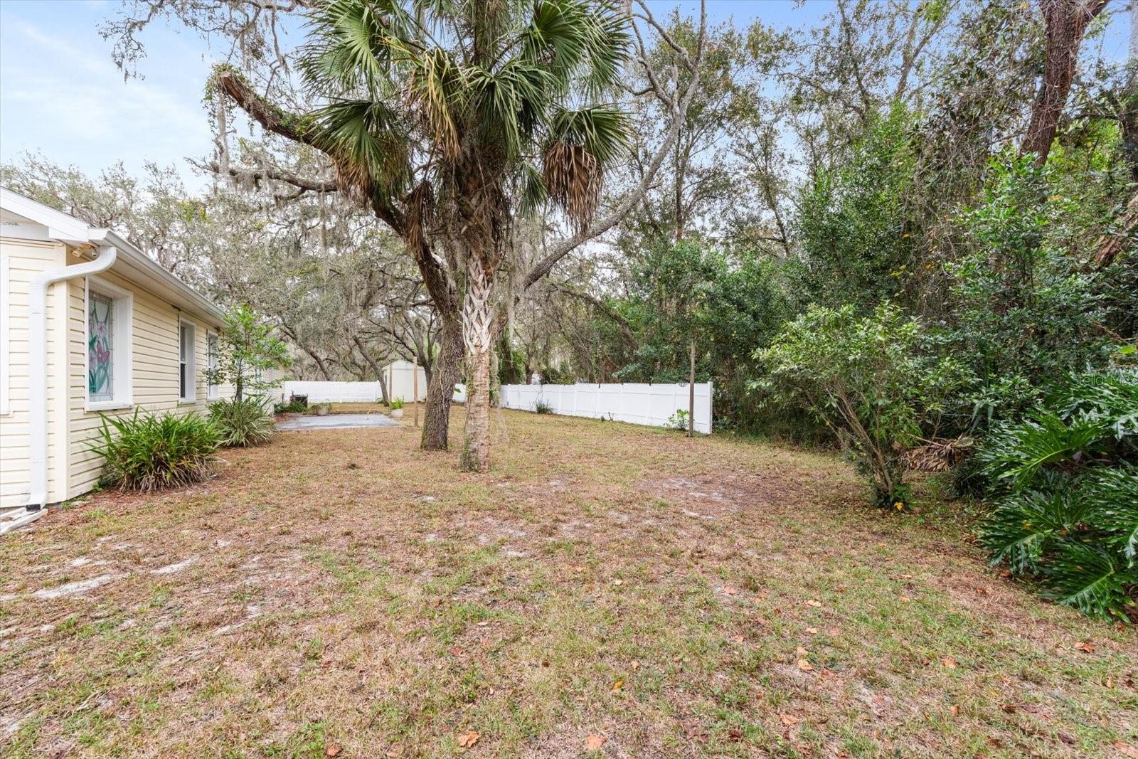 Image 34 of 44 For 12022 Bethwood Avenue