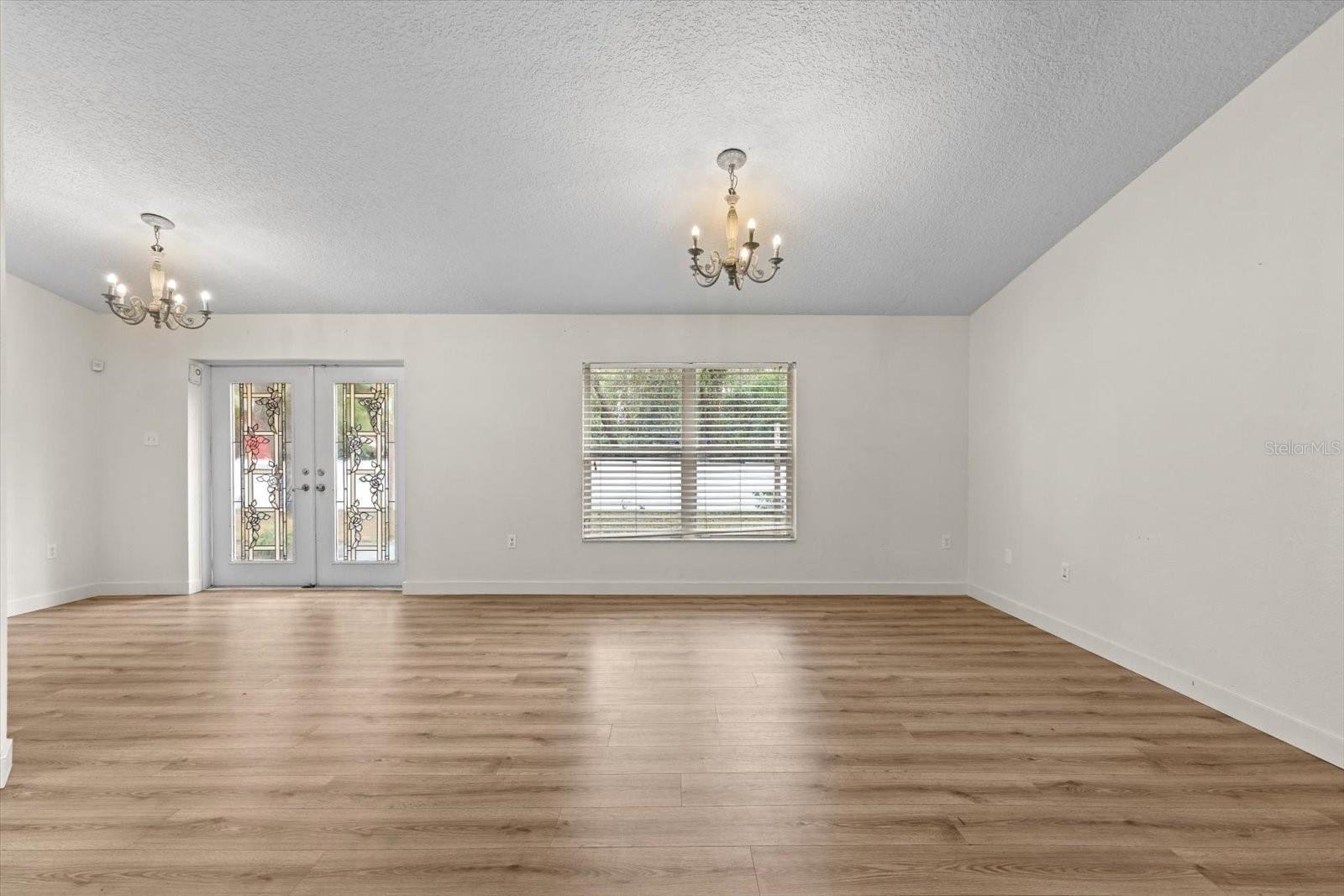 Image 9 of 44 For 12022 Bethwood Avenue