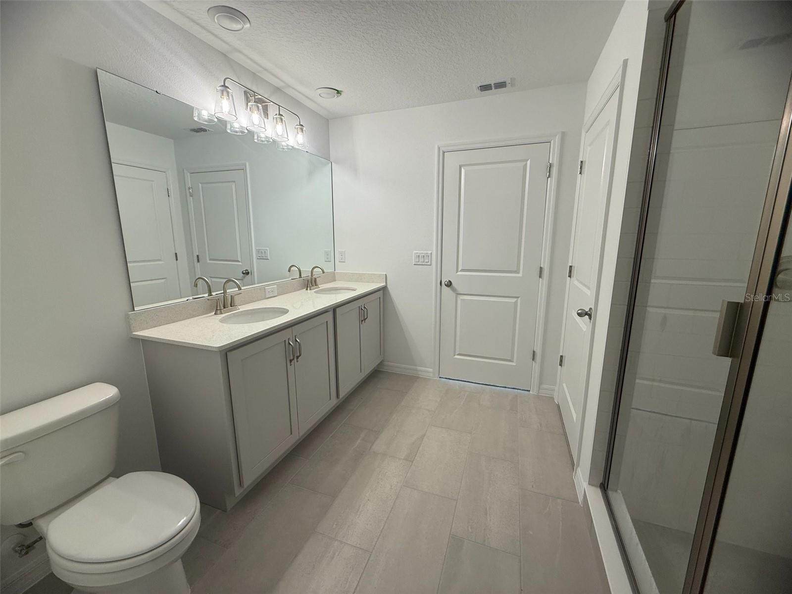 Image 32 of 48 For 5243 Painted Bamboo Street