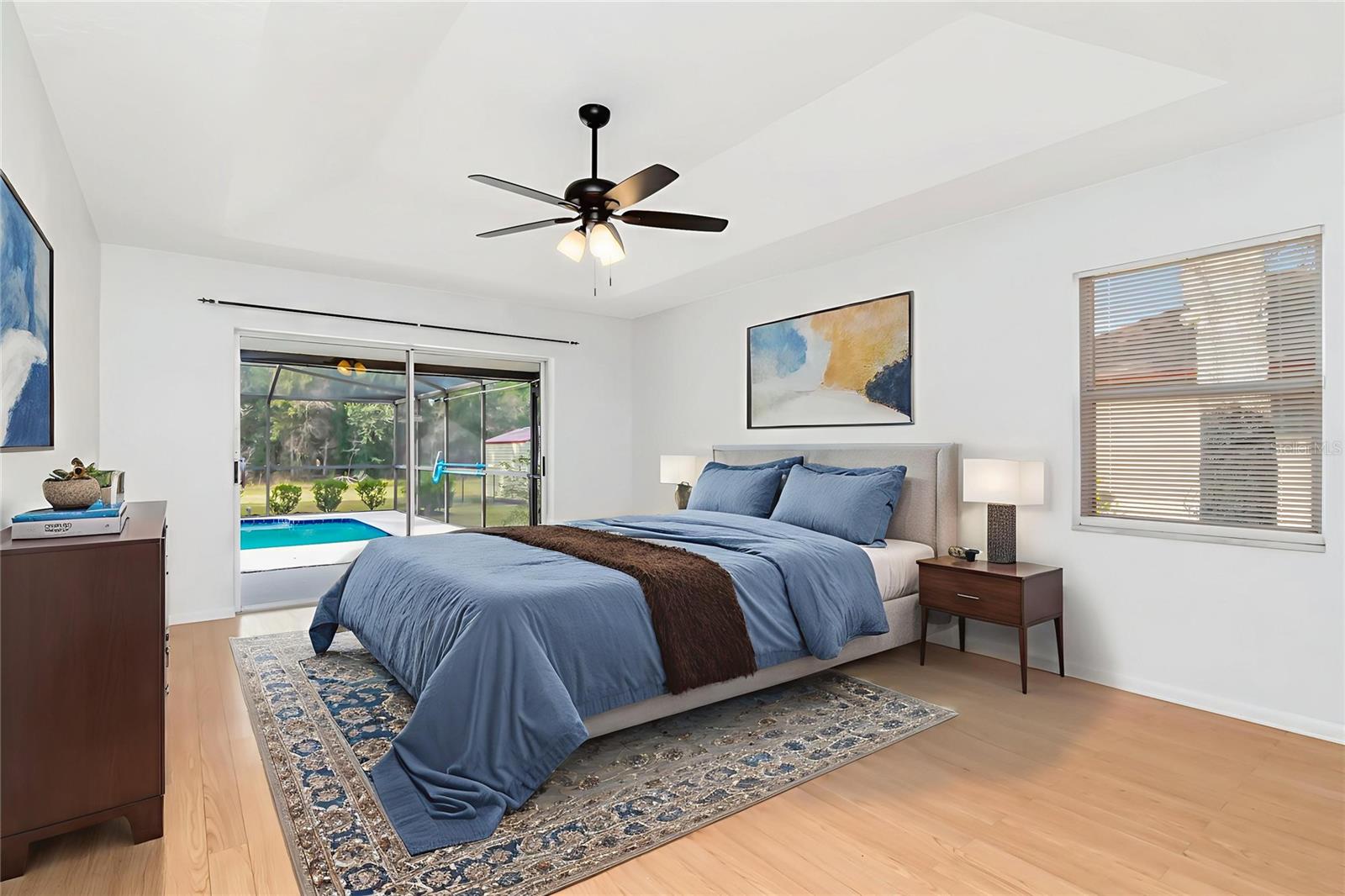 Image 17 of 27 For 24195 Landing Drive