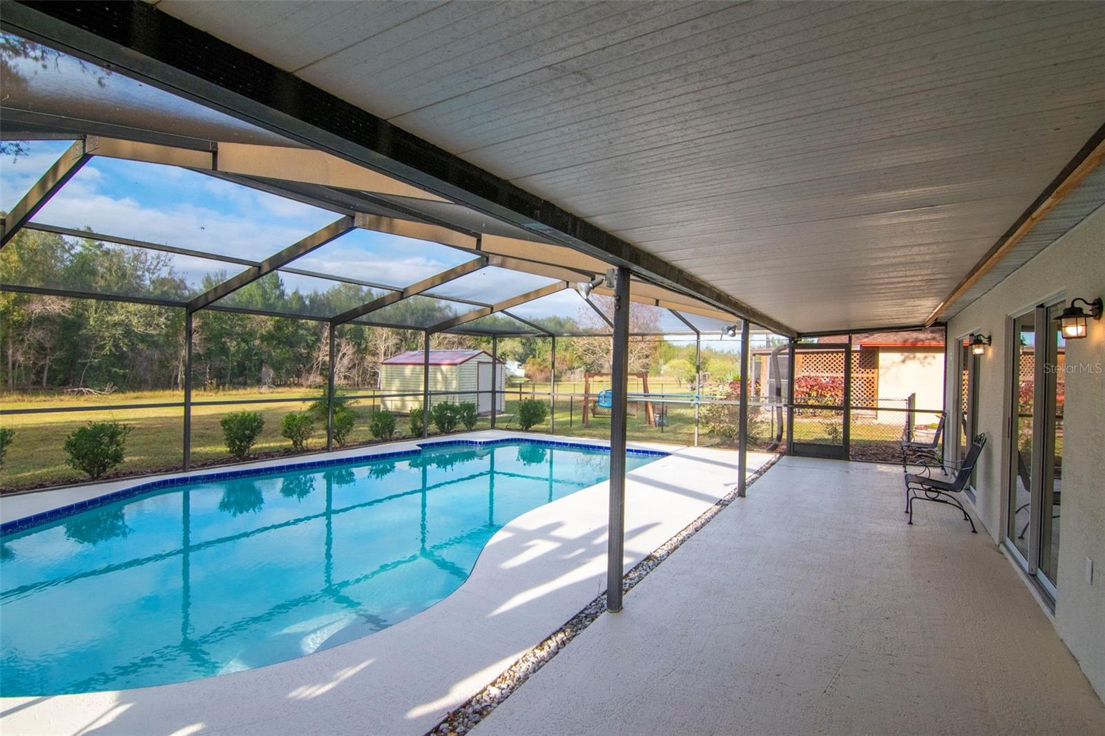 Image 21 of 27 For 24195 Landing Drive