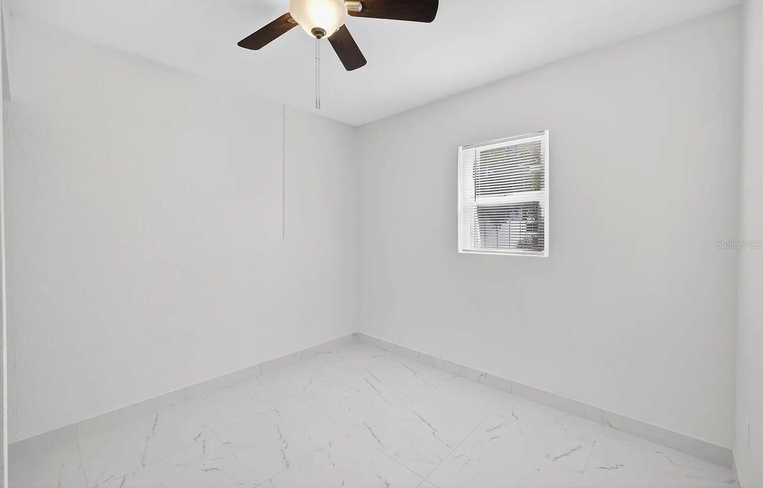 Image 13 of 18 For 5517 Gulfport Boulevard S 5519-2