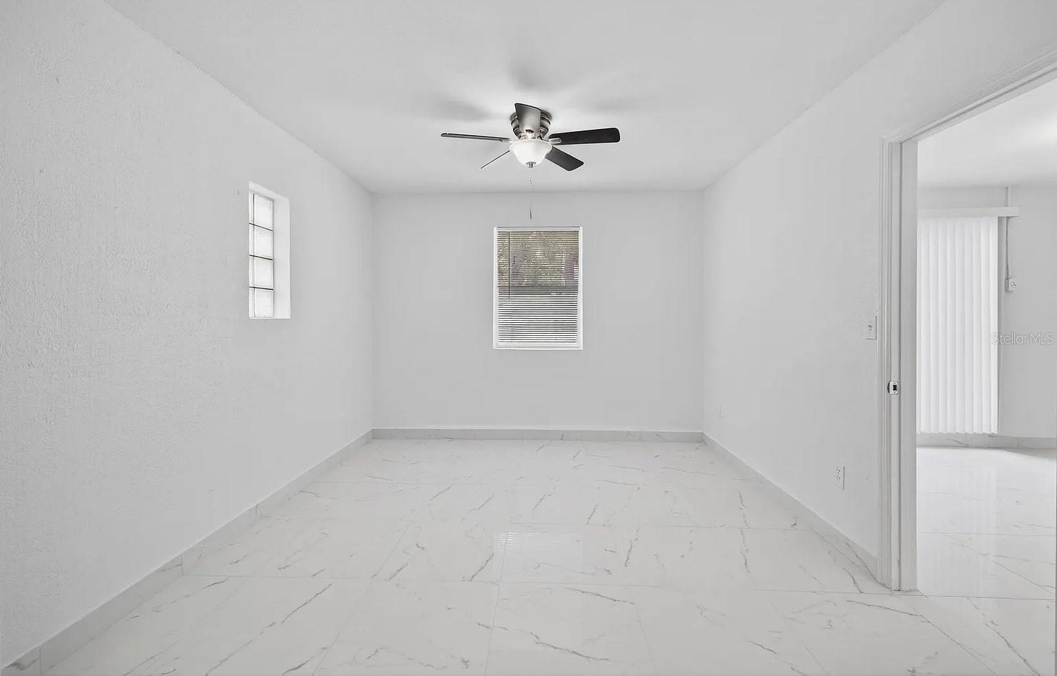 Image 8 of 18 For 5517 Gulfport Boulevard S 5519-2