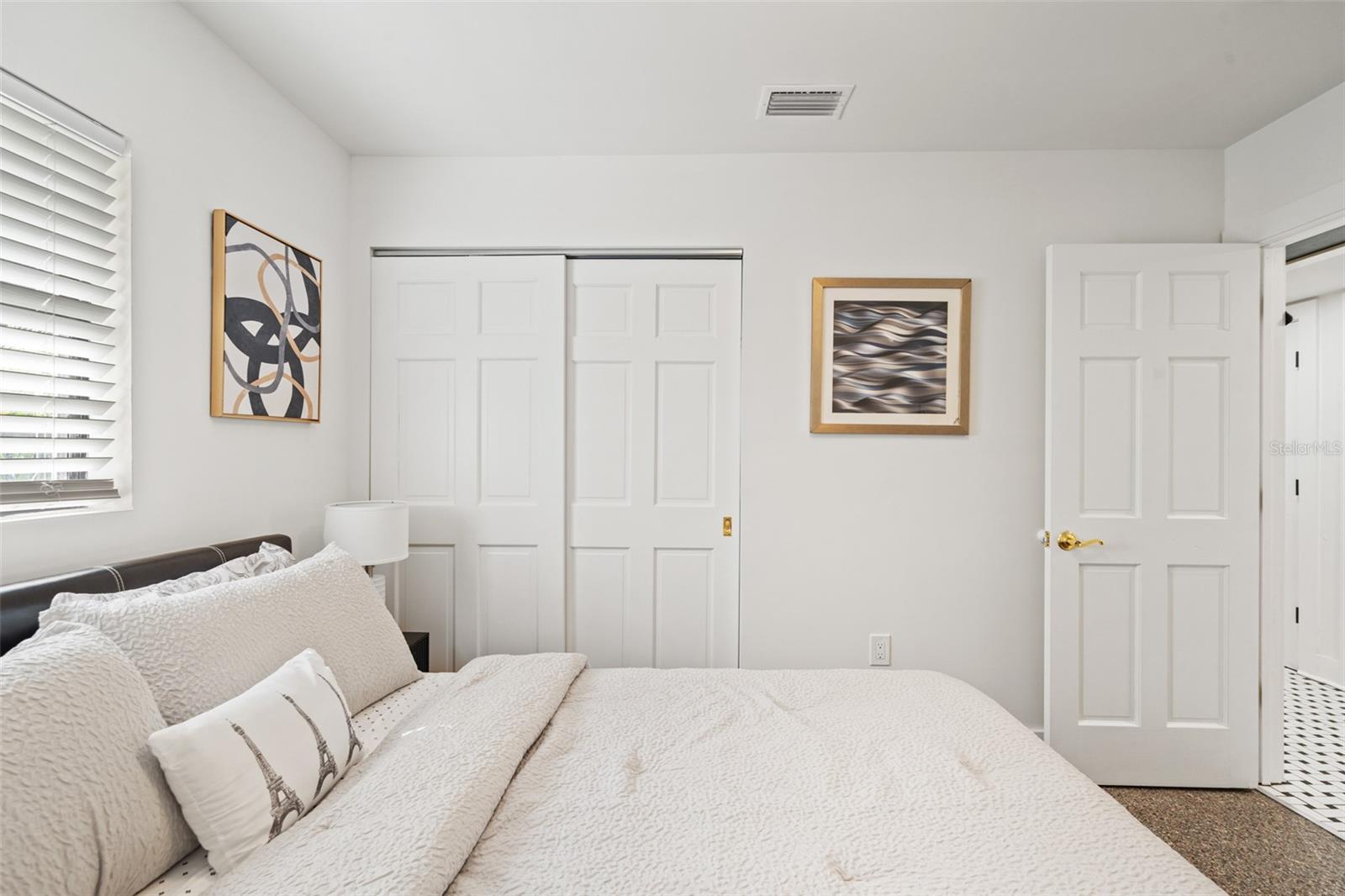 Image 25 of 57 For 308 Hollywood Street