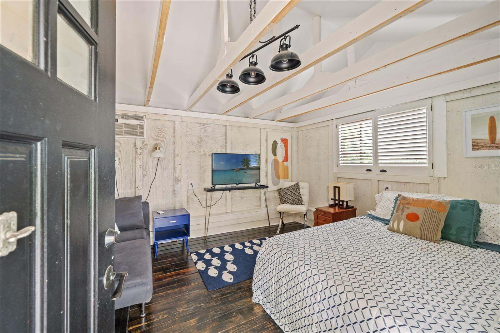 Image 35 of 57 For 308 Hollywood Street