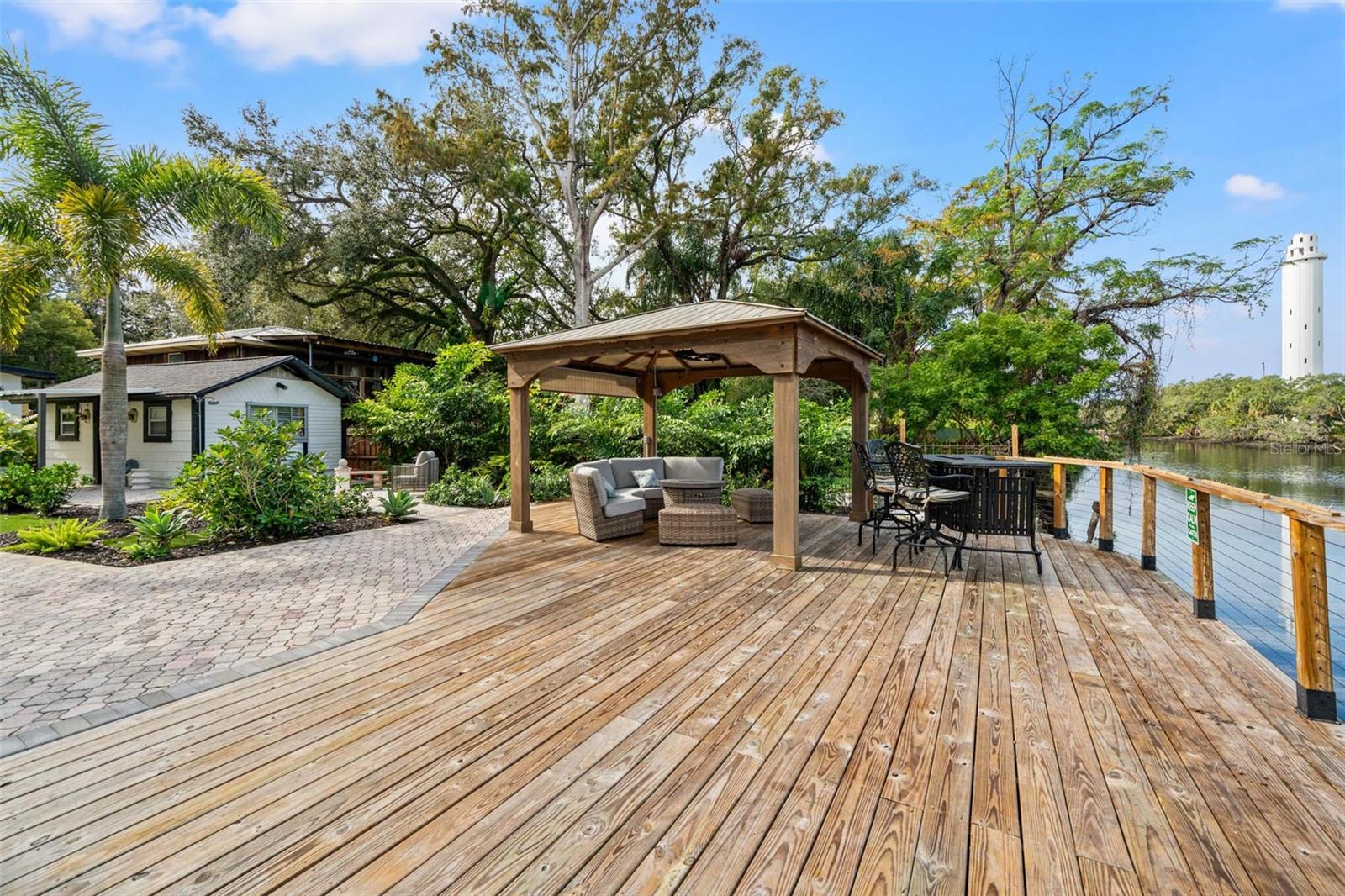 Image 41 of 57 For 308 Hollywood Street