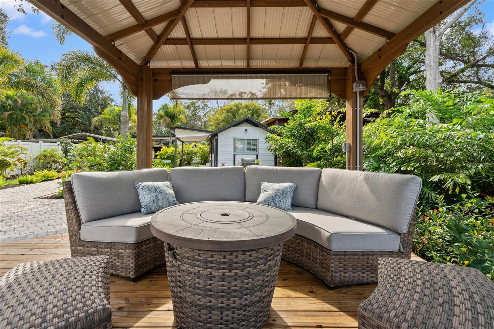 Image 42 of 57 For 308 Hollywood Street