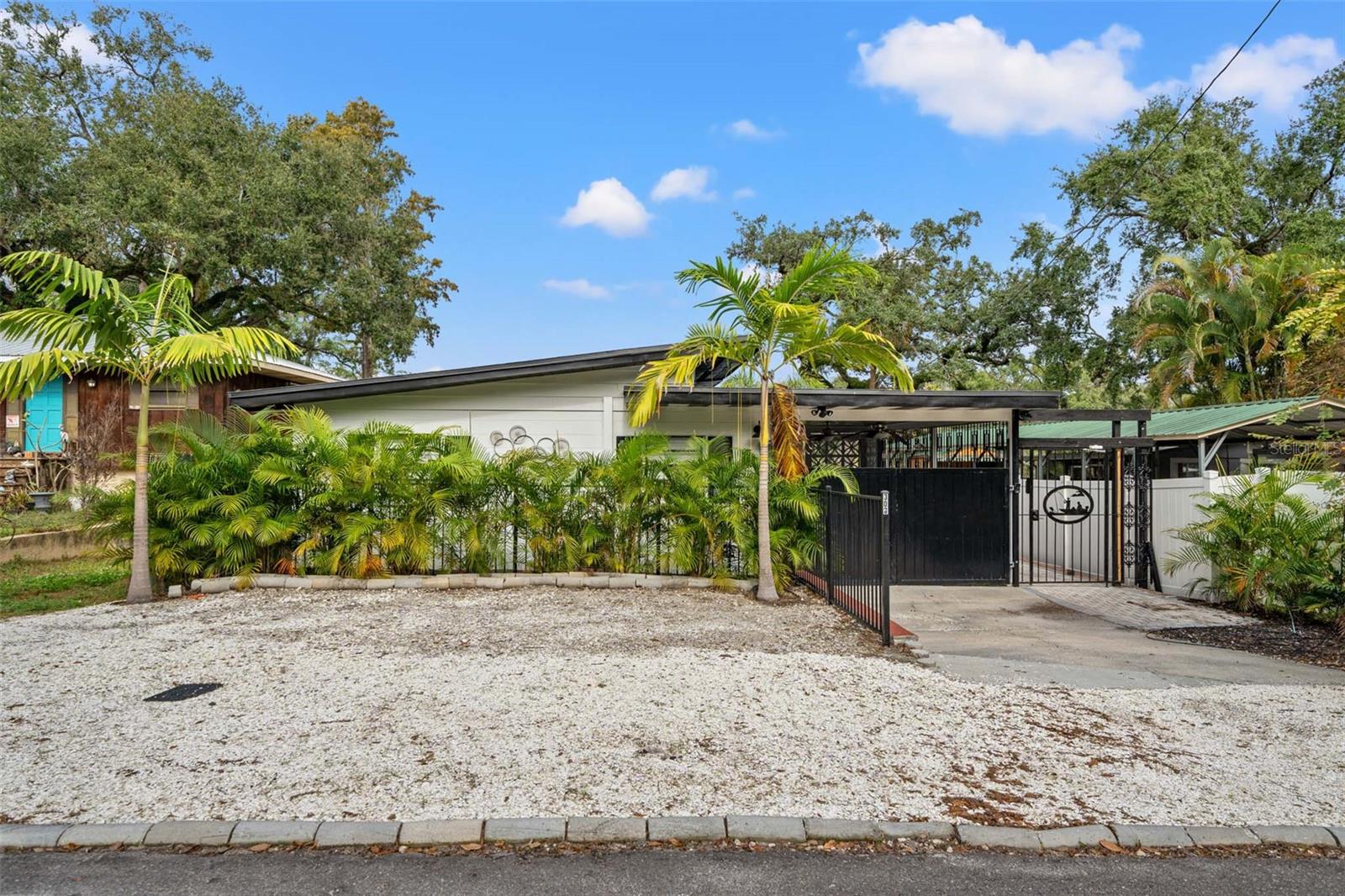 Image 45 of 57 For 308 Hollywood Street