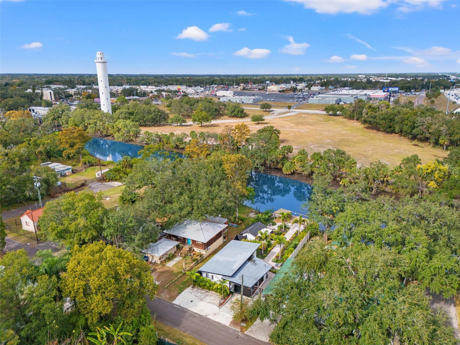 Image 52 of 57 For 308 Hollywood Street