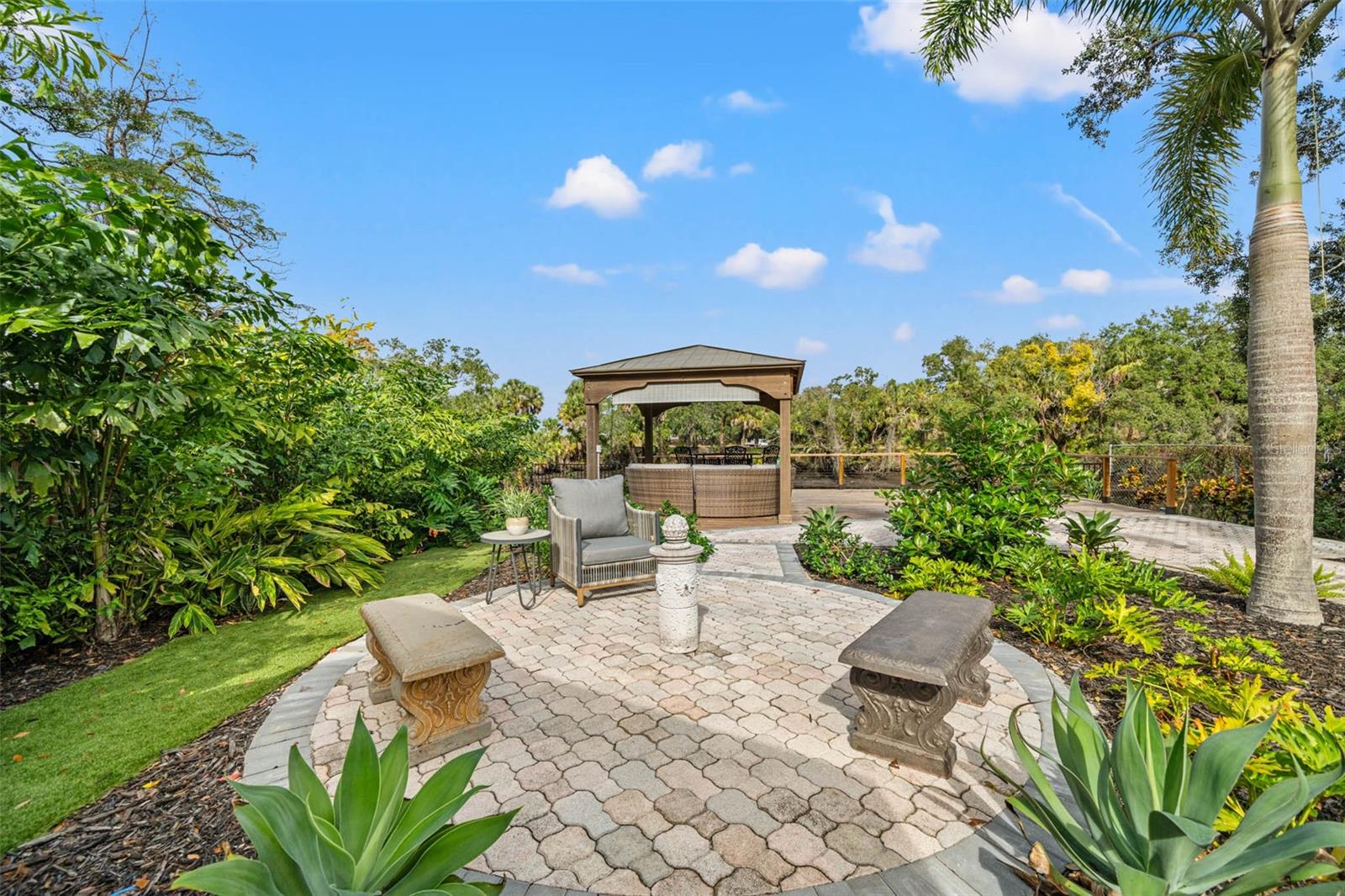 Image 53 of 57 For 308 Hollywood Street