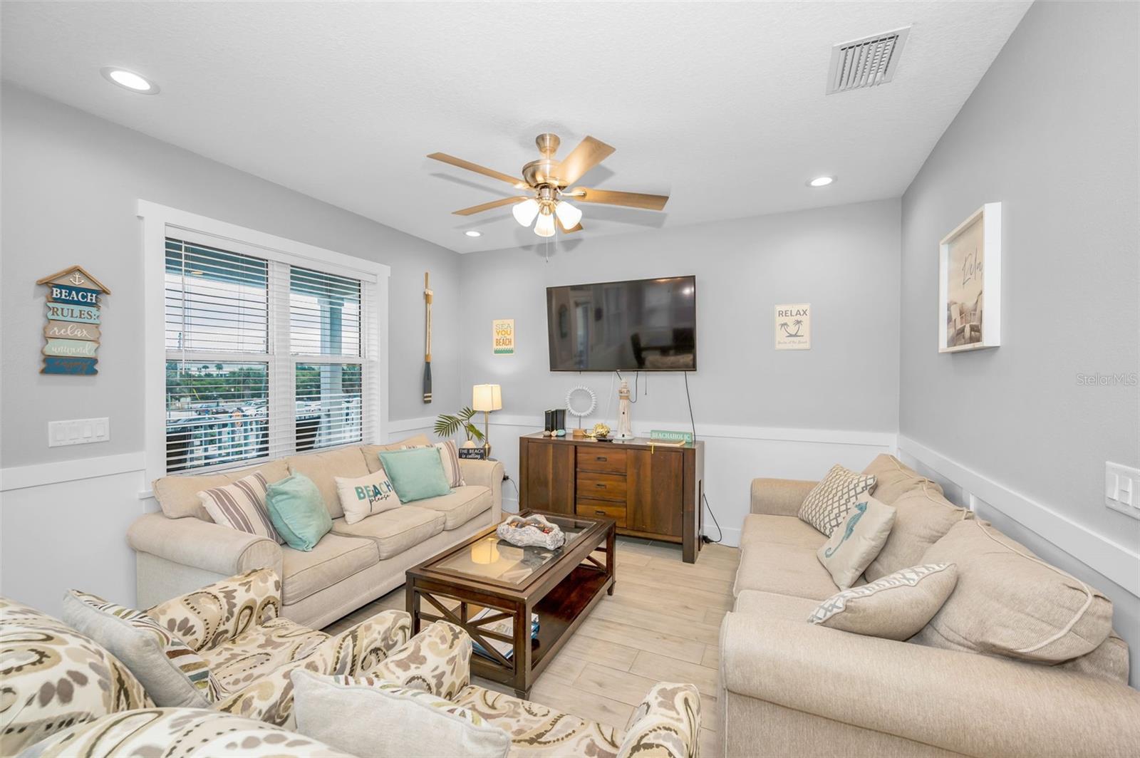 Image 16 of 72 For 204 Gulf Boulevard