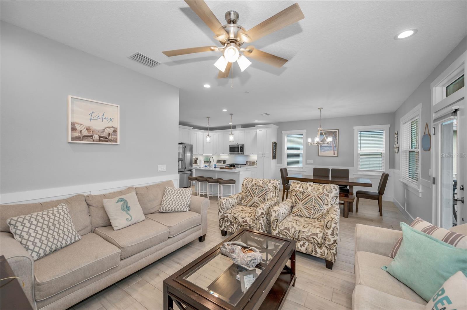 Image 18 of 72 For 204 Gulf Boulevard