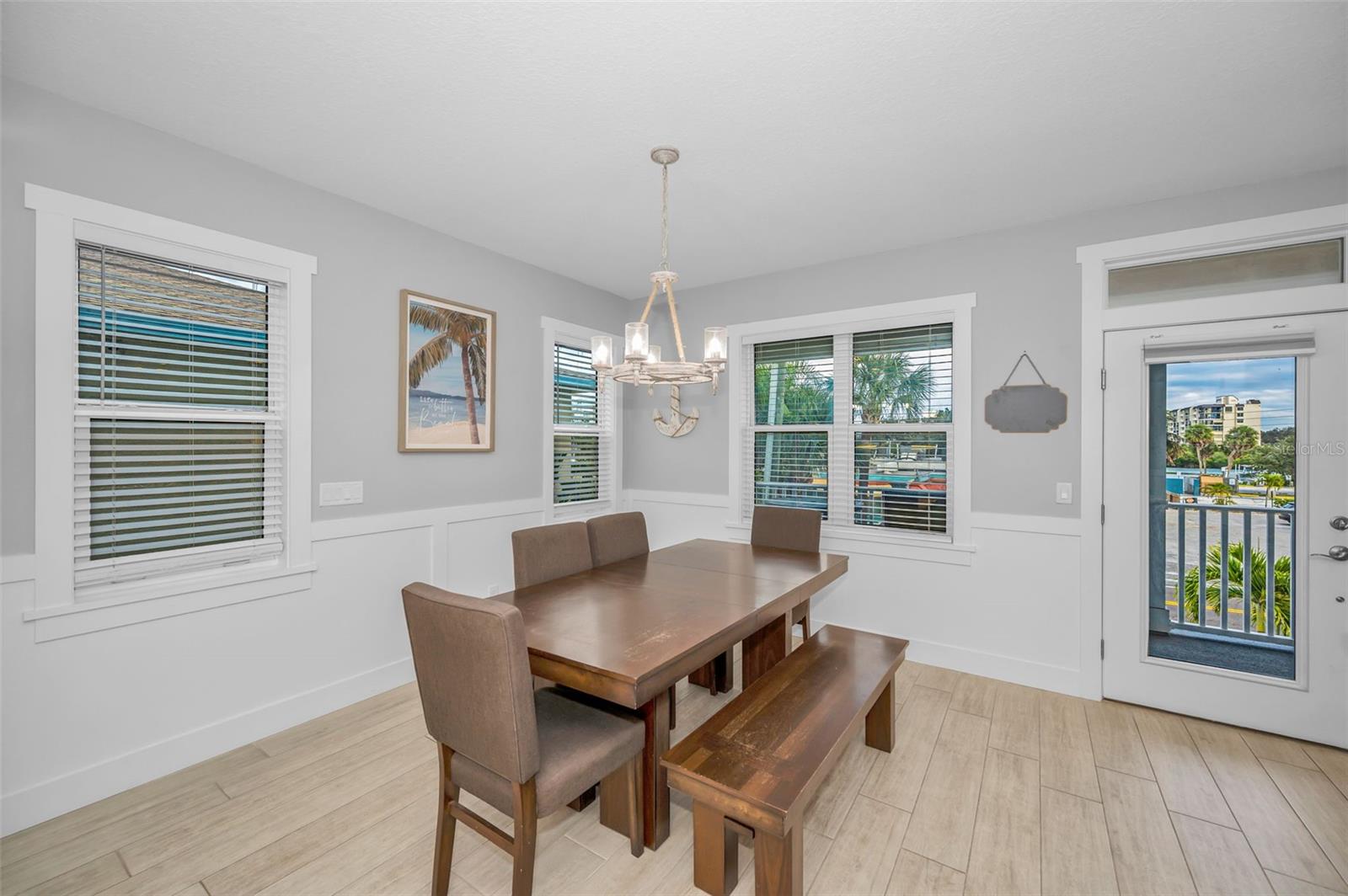 Image 23 of 72 For 204 Gulf Boulevard