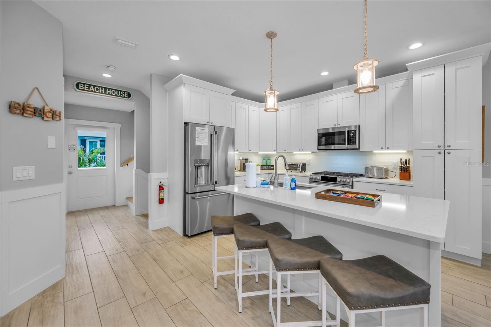 Image 27 of 72 For 204 Gulf Boulevard