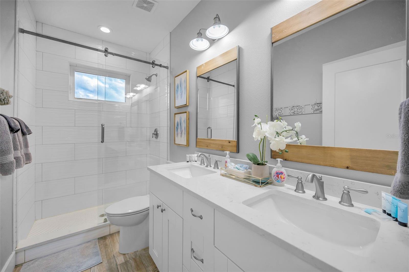 Image 47 of 72 For 204 Gulf Boulevard