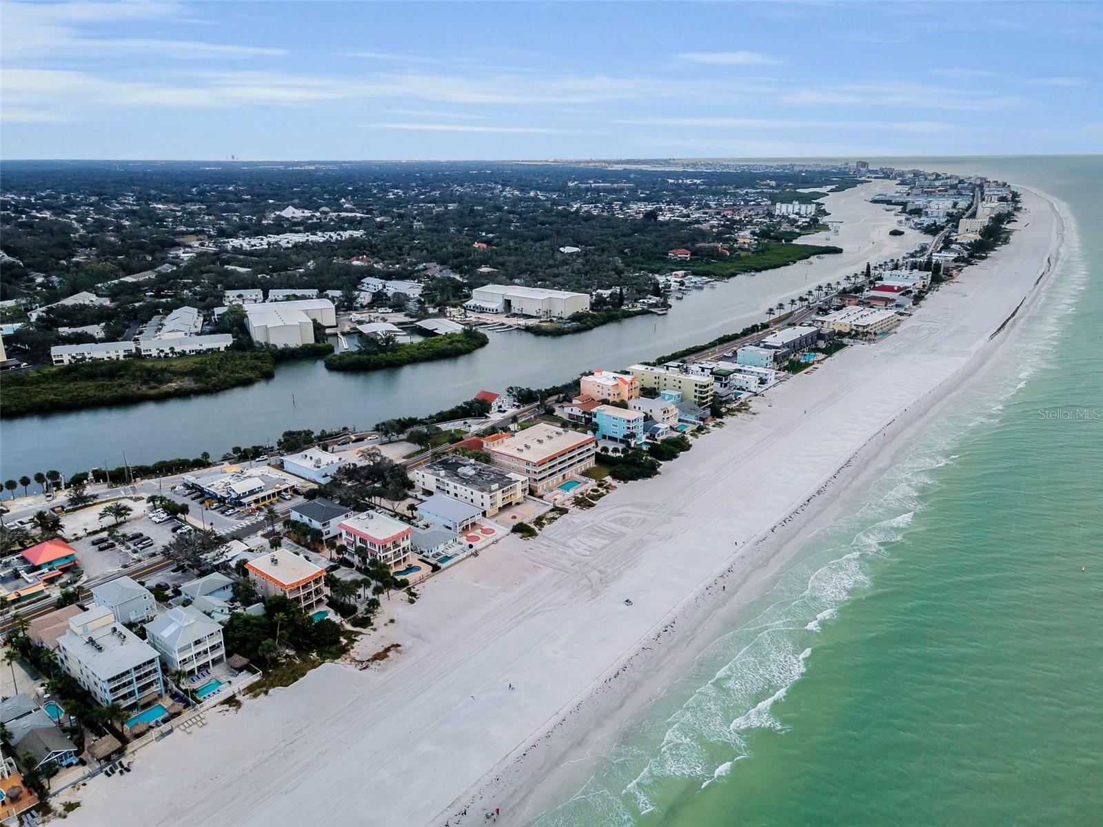 Image 67 of 72 For 204 Gulf Boulevard