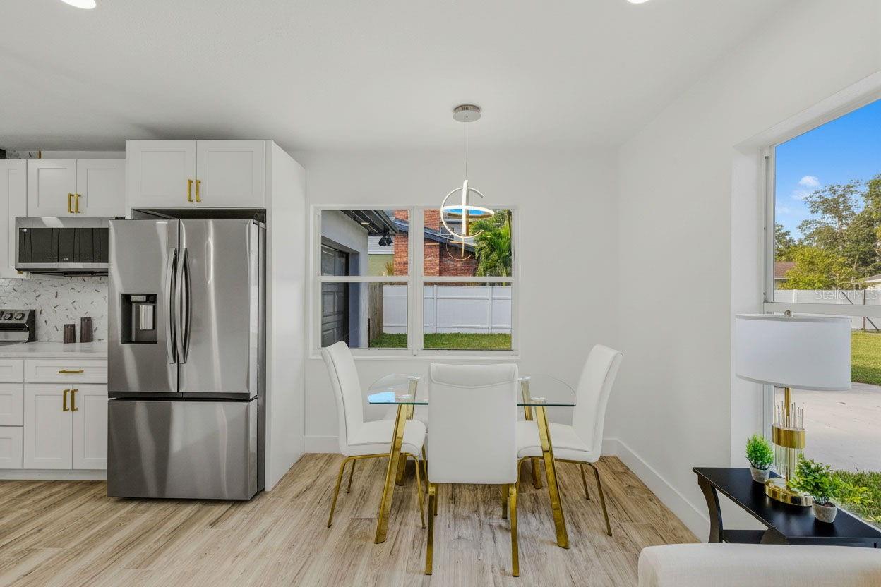 Image 13 of 60 For 524 50th Avenue S