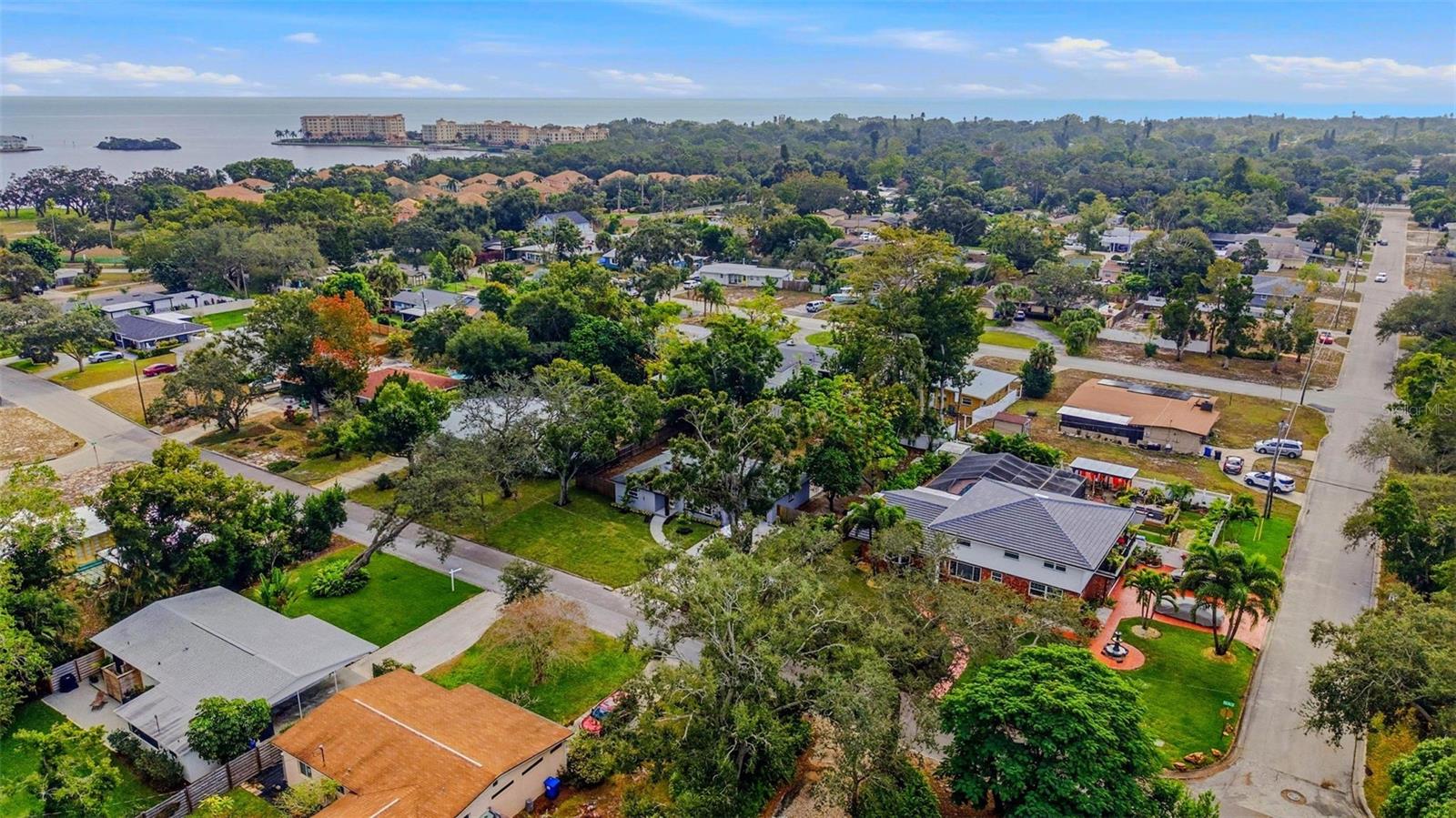 Image 56 of 60 For 524 50th Avenue S