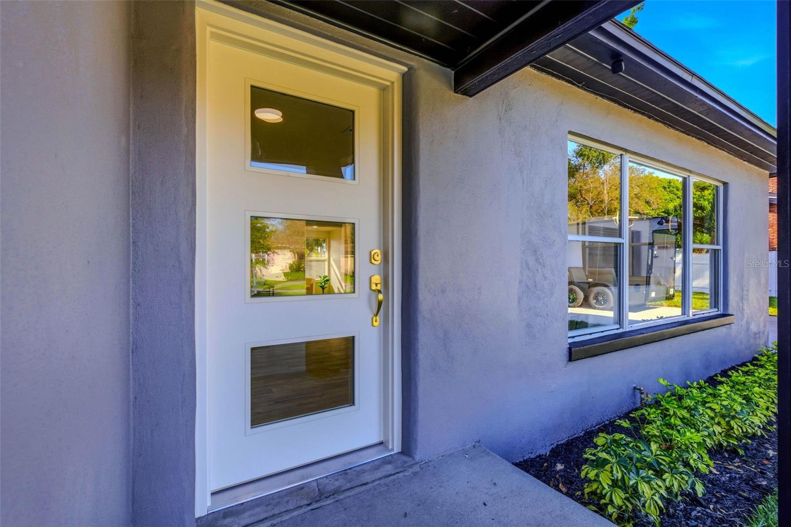 Image 8 of 60 For 524 50th Avenue S