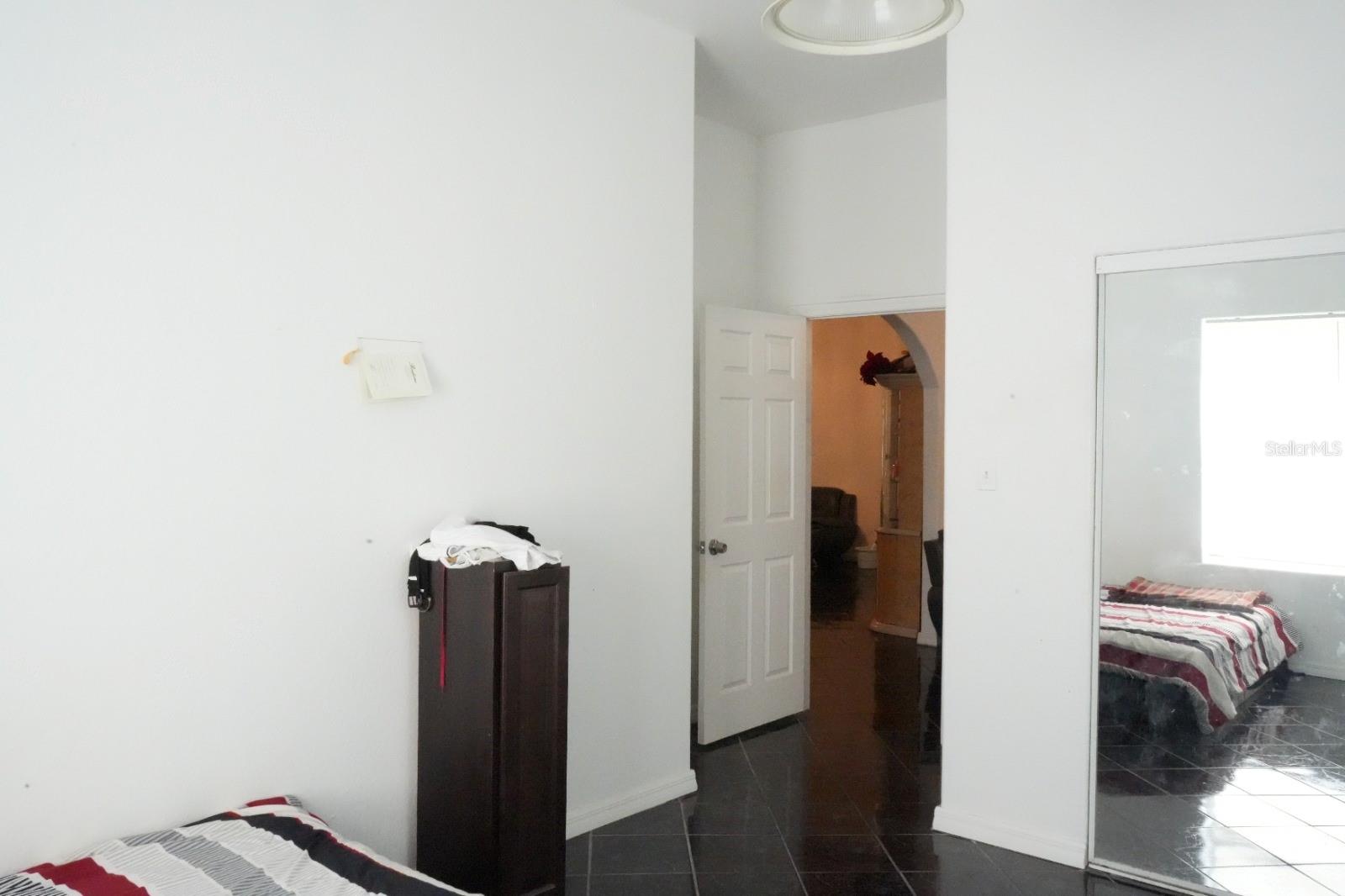 Listing photo id 10 for 7040 Lumberton Road