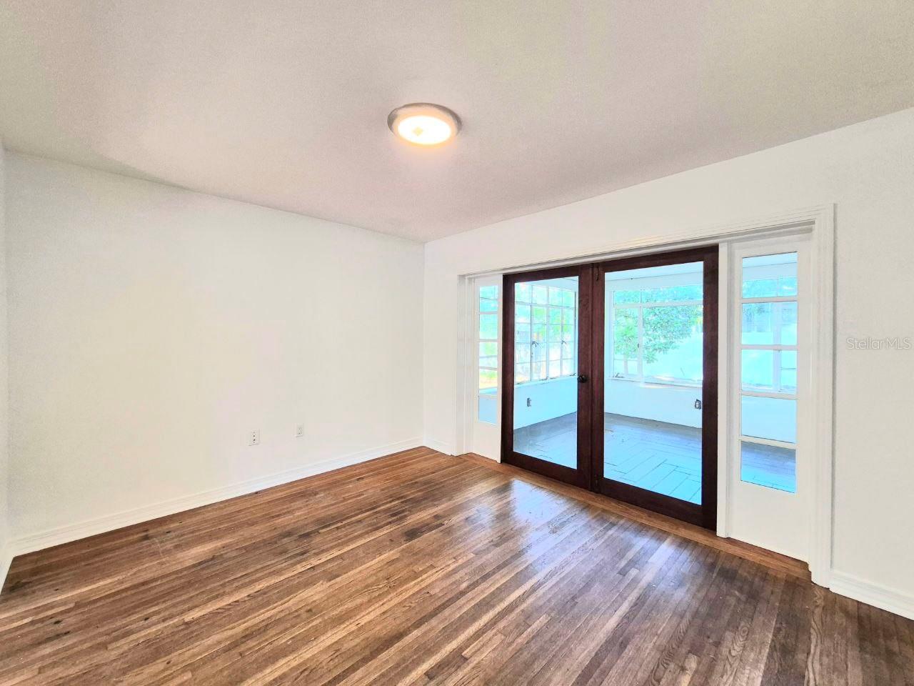 Image 9 of 36 For 2617 Watrous Avenue