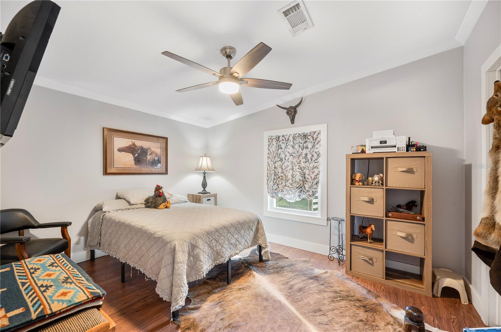 Image 17 of 75 For 10413 Steven Drive