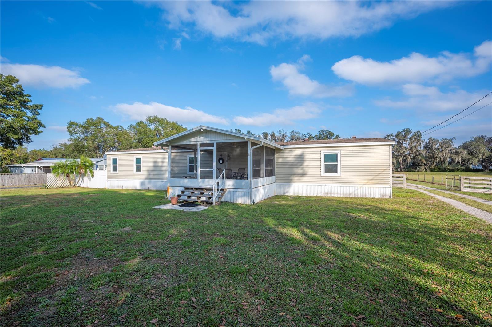 Image 3 of 75 For 10413 Steven Drive