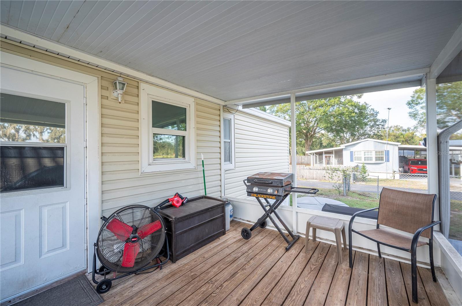 Image 38 of 75 For 10413 Steven Drive