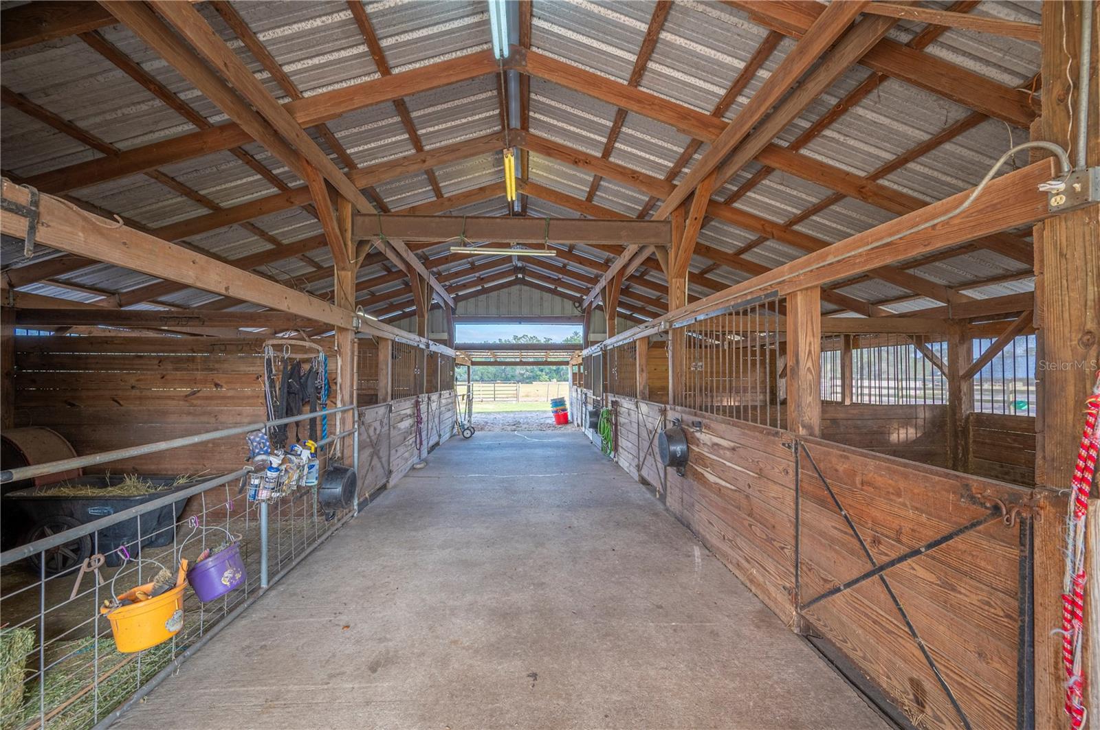 Image 46 of 75 For 10413 Steven Drive