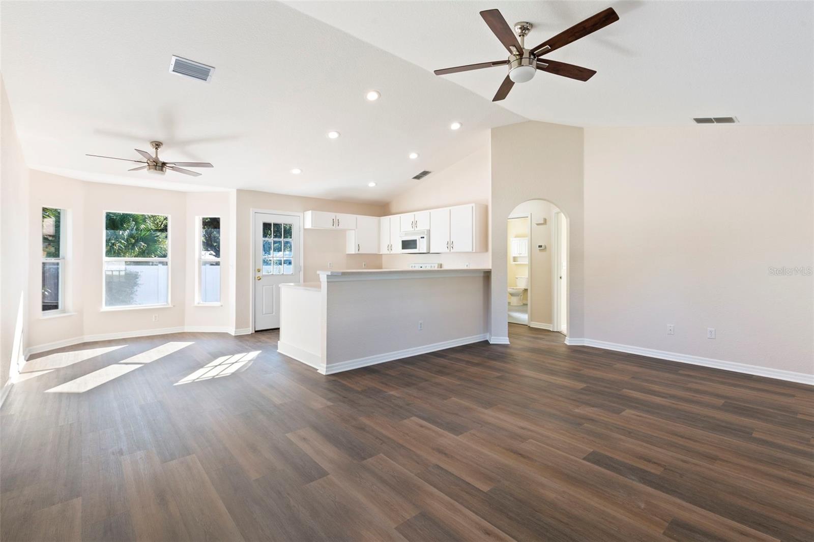 Image 3 of 21 For 1503 Spencer