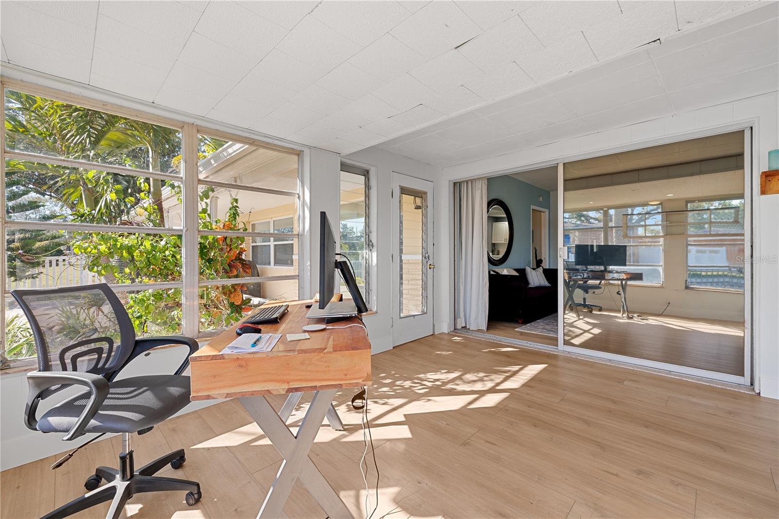 Image 28 of 37 For 10532 94th Place