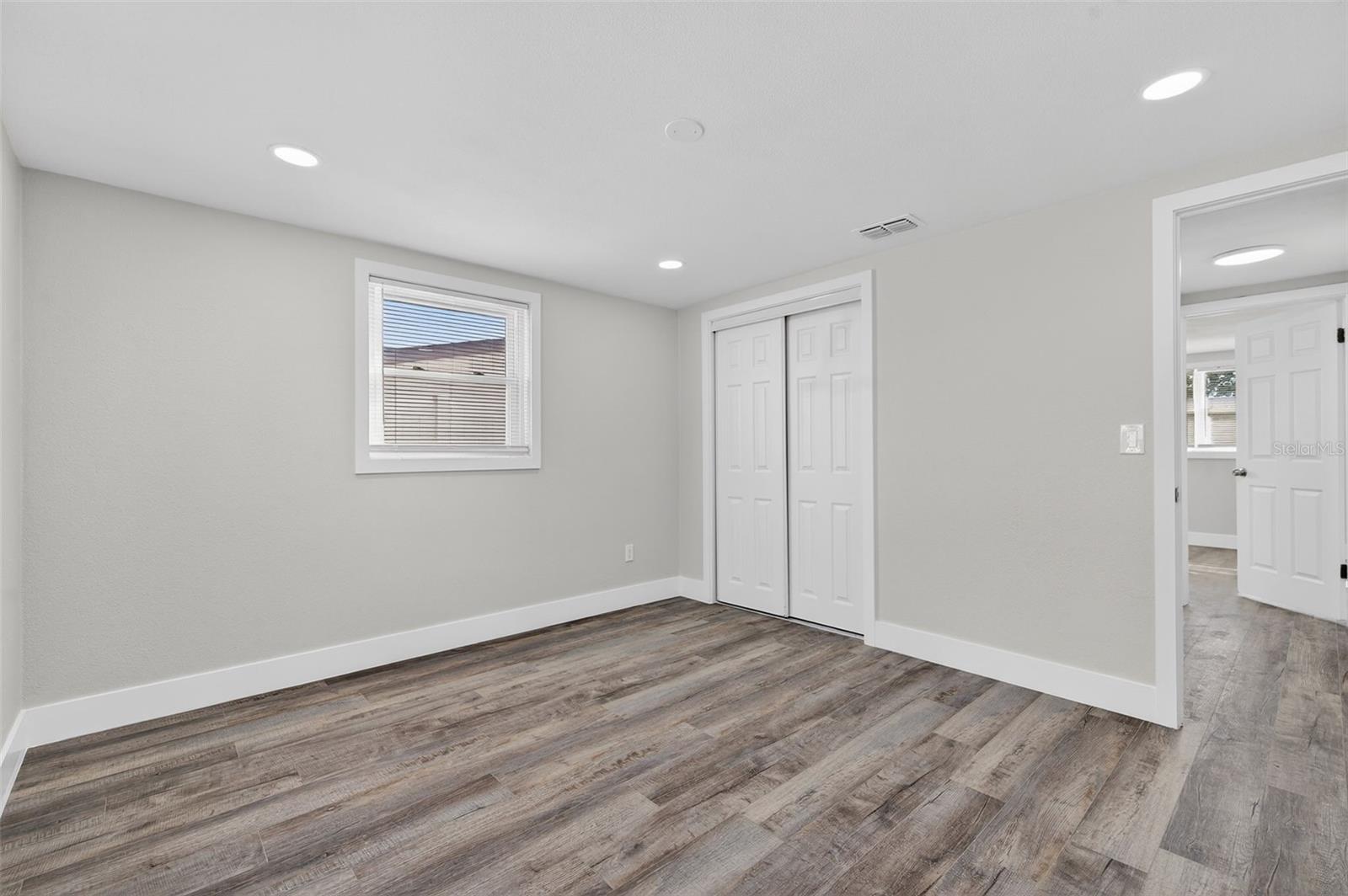 Image 35 of 58 For 5550 Dahlia Avenue