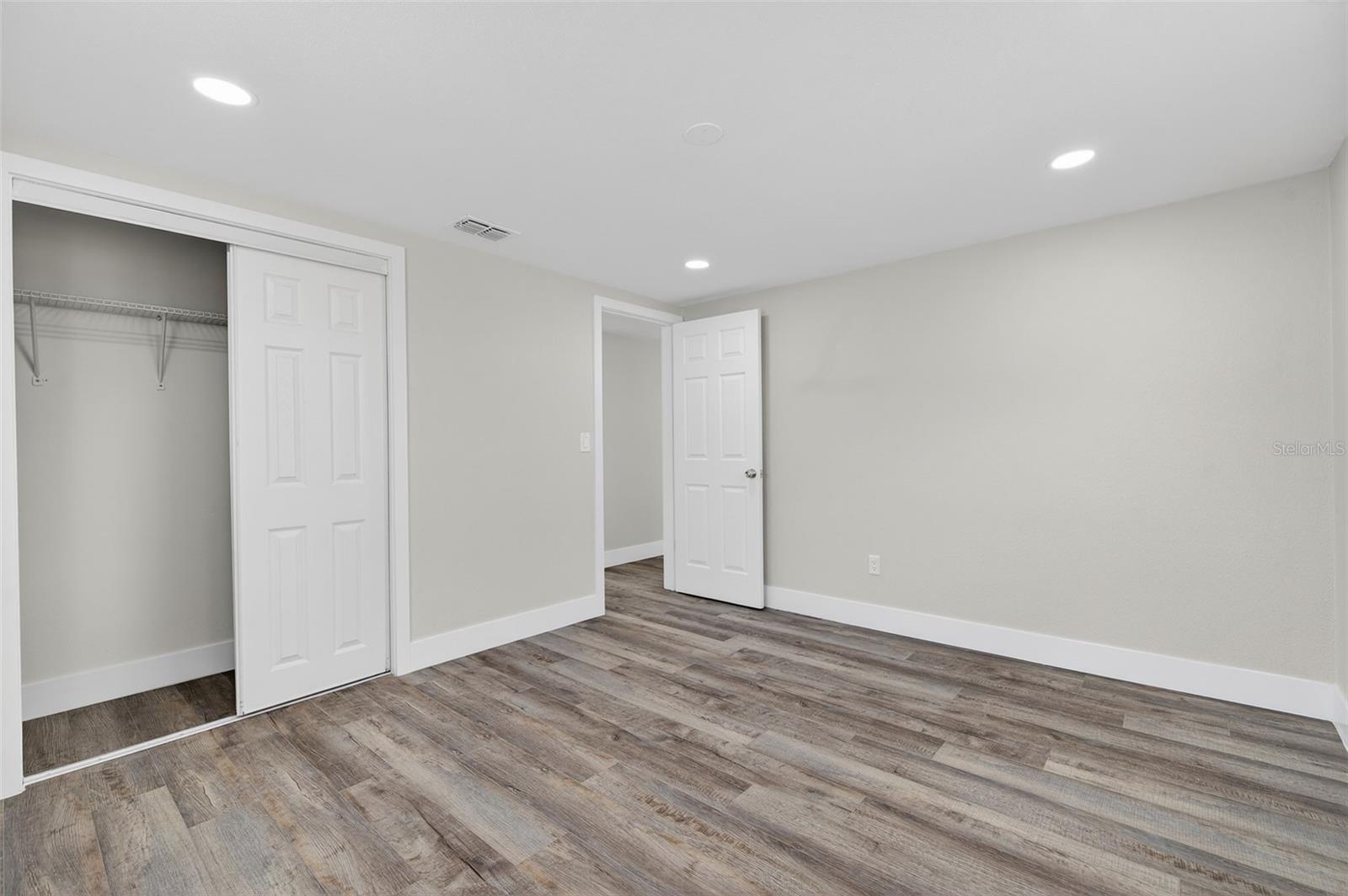 Image 36 of 58 For 5550 Dahlia Avenue