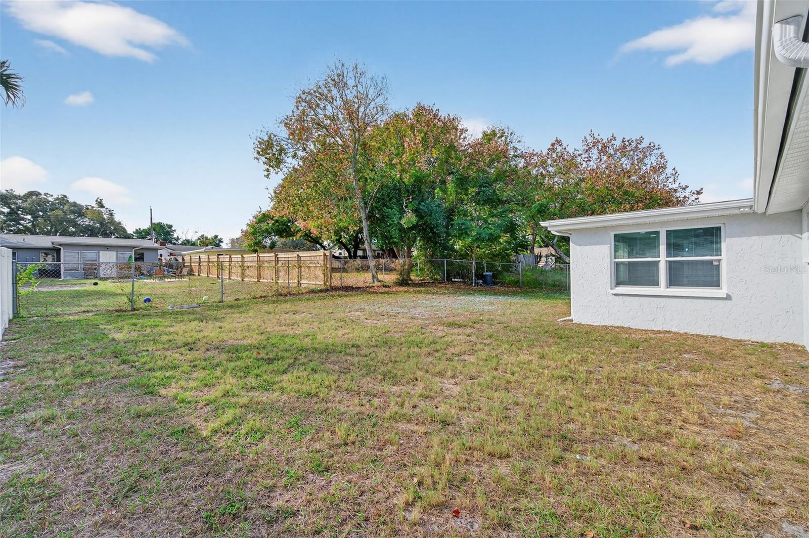 Image 50 of 58 For 5550 Dahlia Avenue