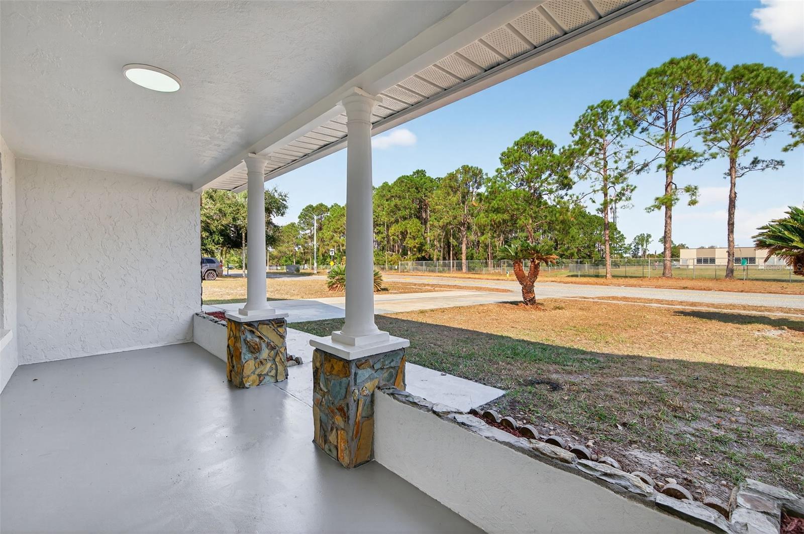 Image 9 of 58 For 5550 Dahlia Avenue