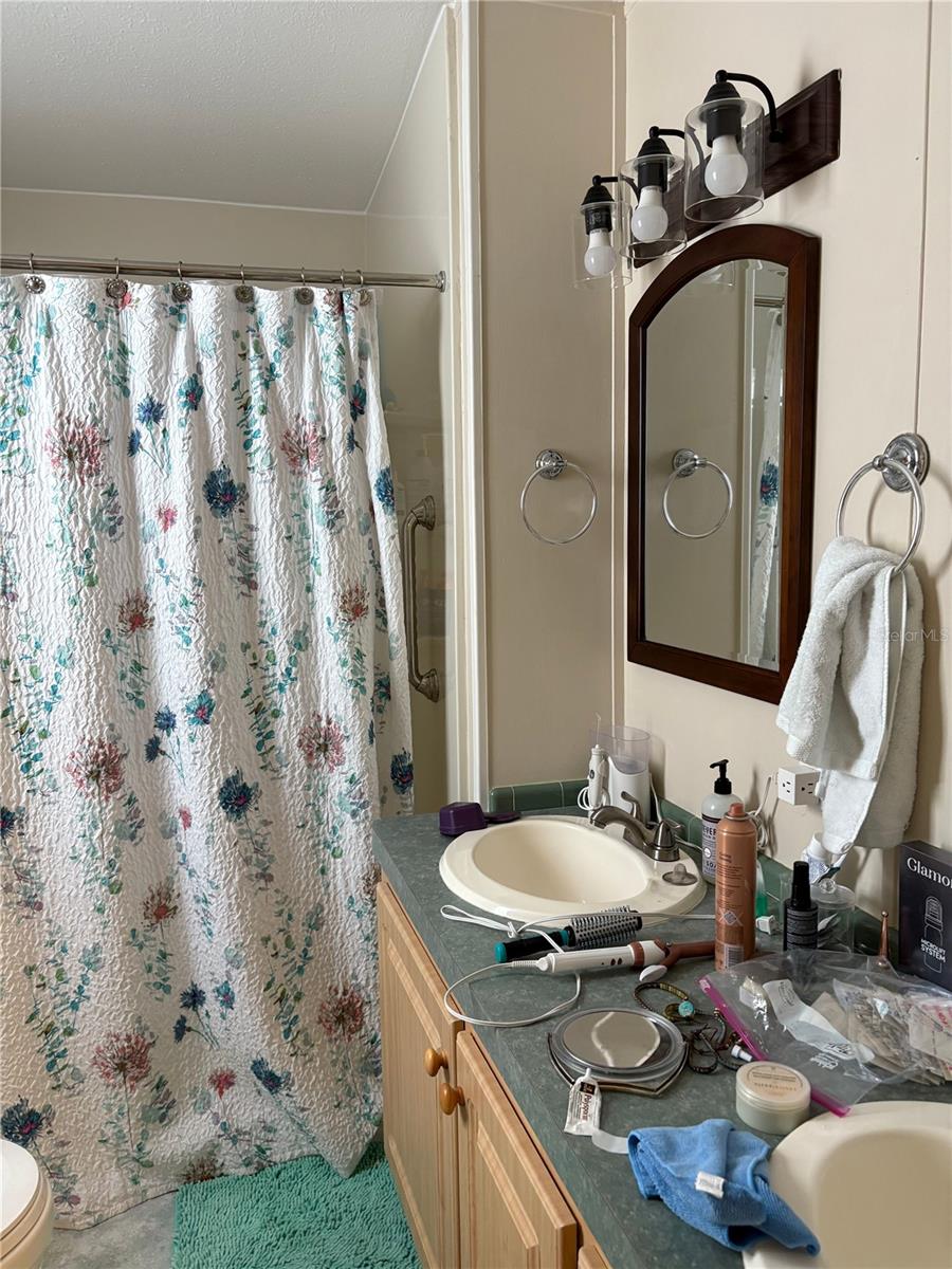 Image 23 of 33 For 5200 28th Street N 329