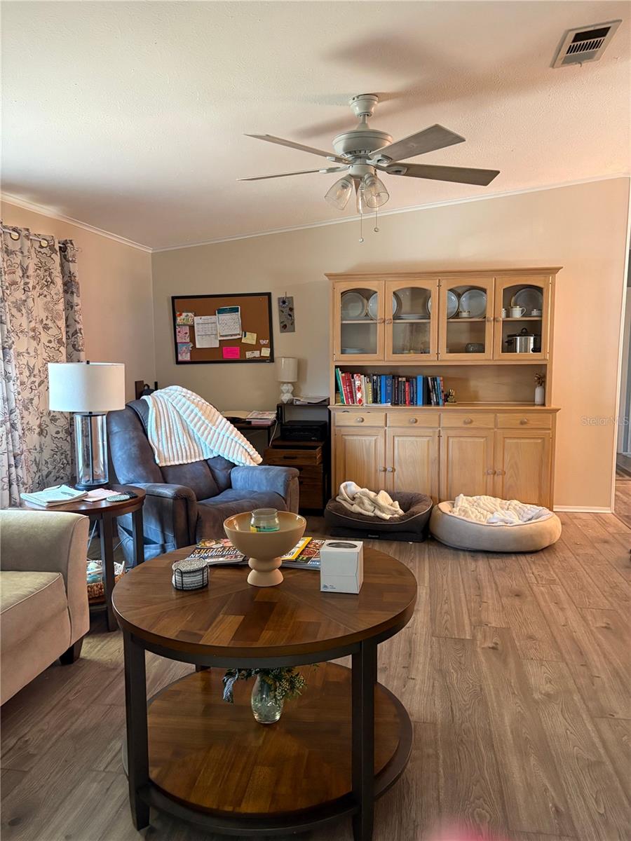 Image 9 of 33 For 5200 28th Street N 329