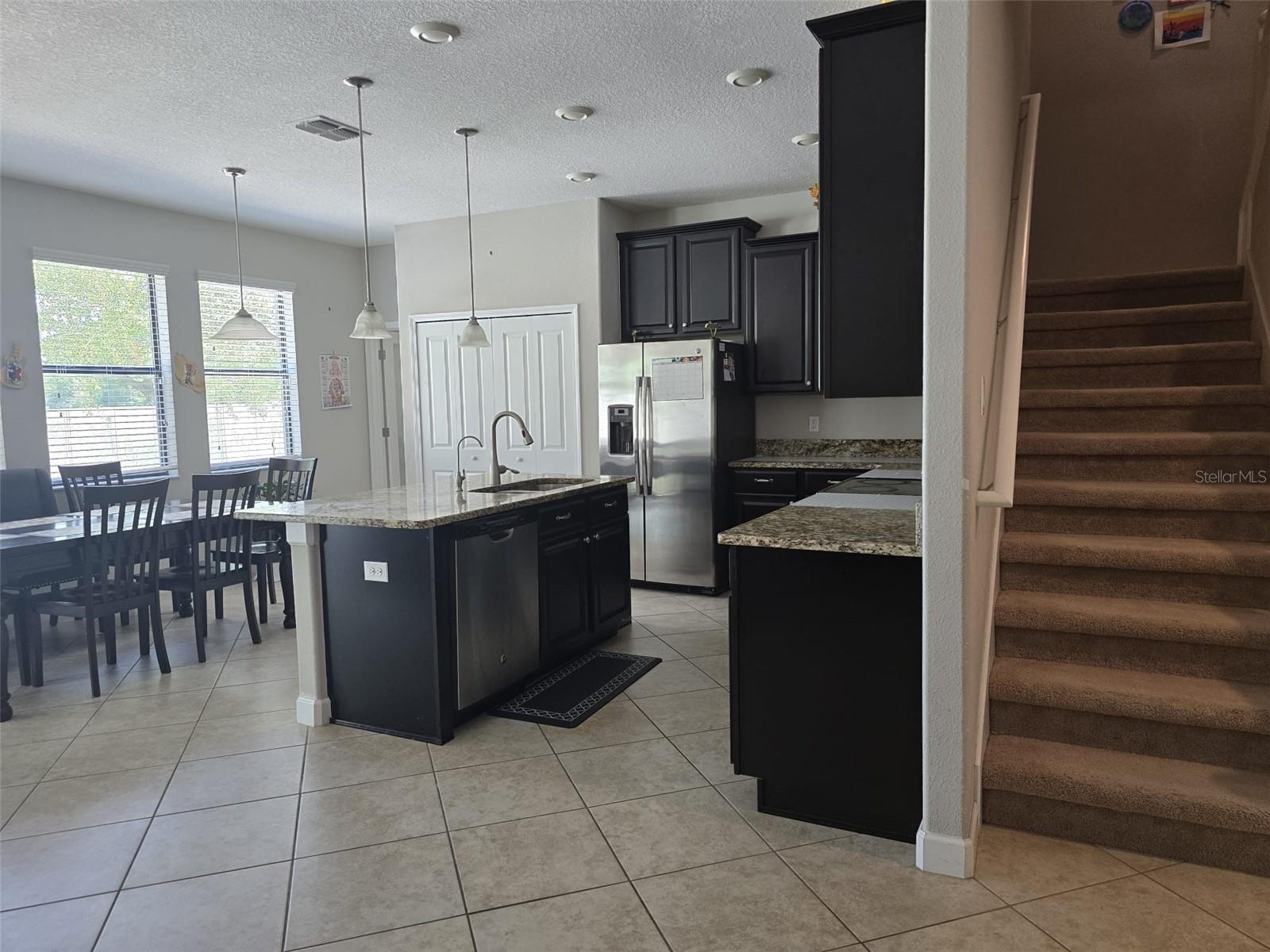 Image 6 of 42 For 4335 Mount Bandon Drive