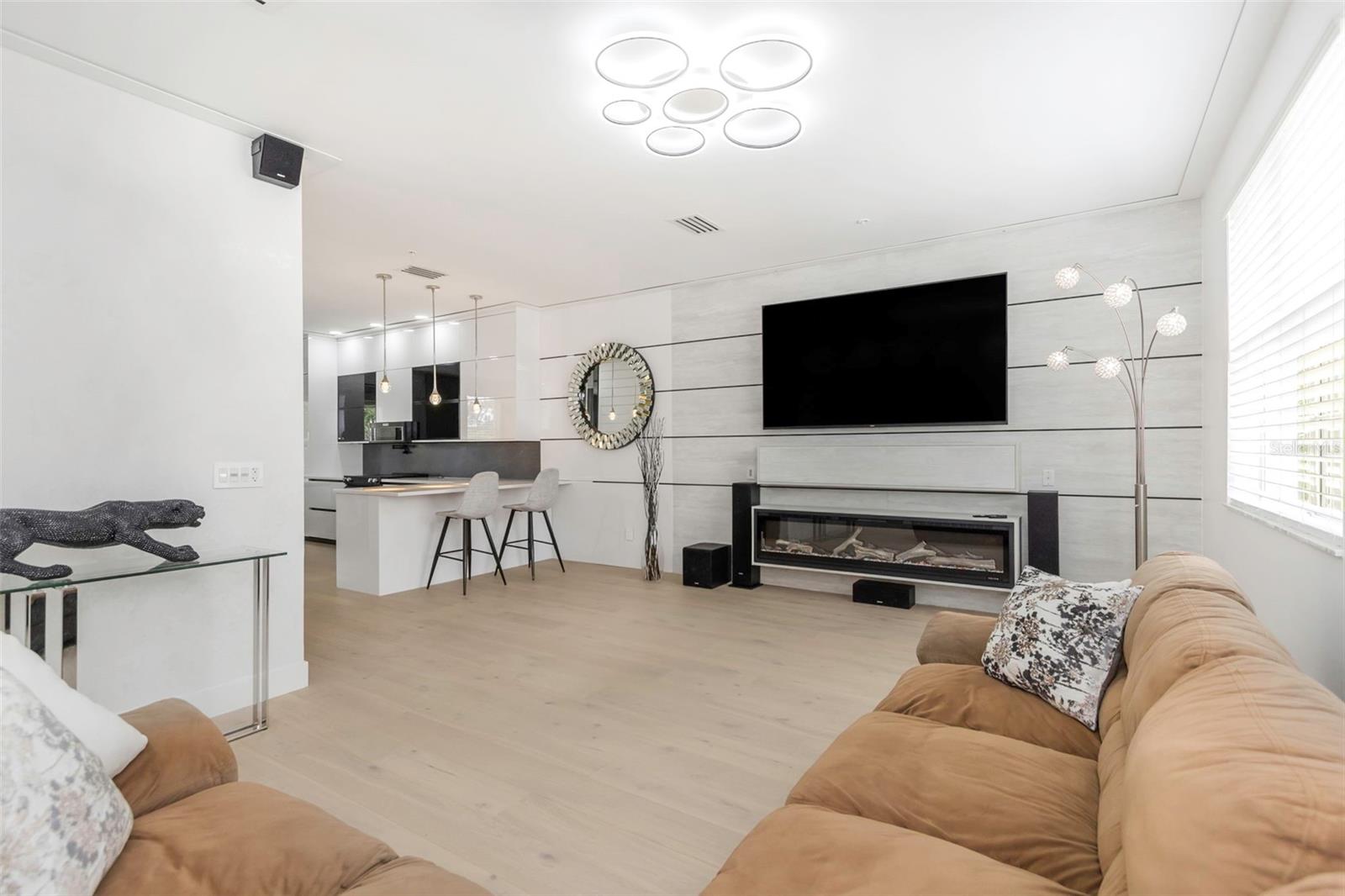 Image 10 of 28 For 7130 102nd Lane