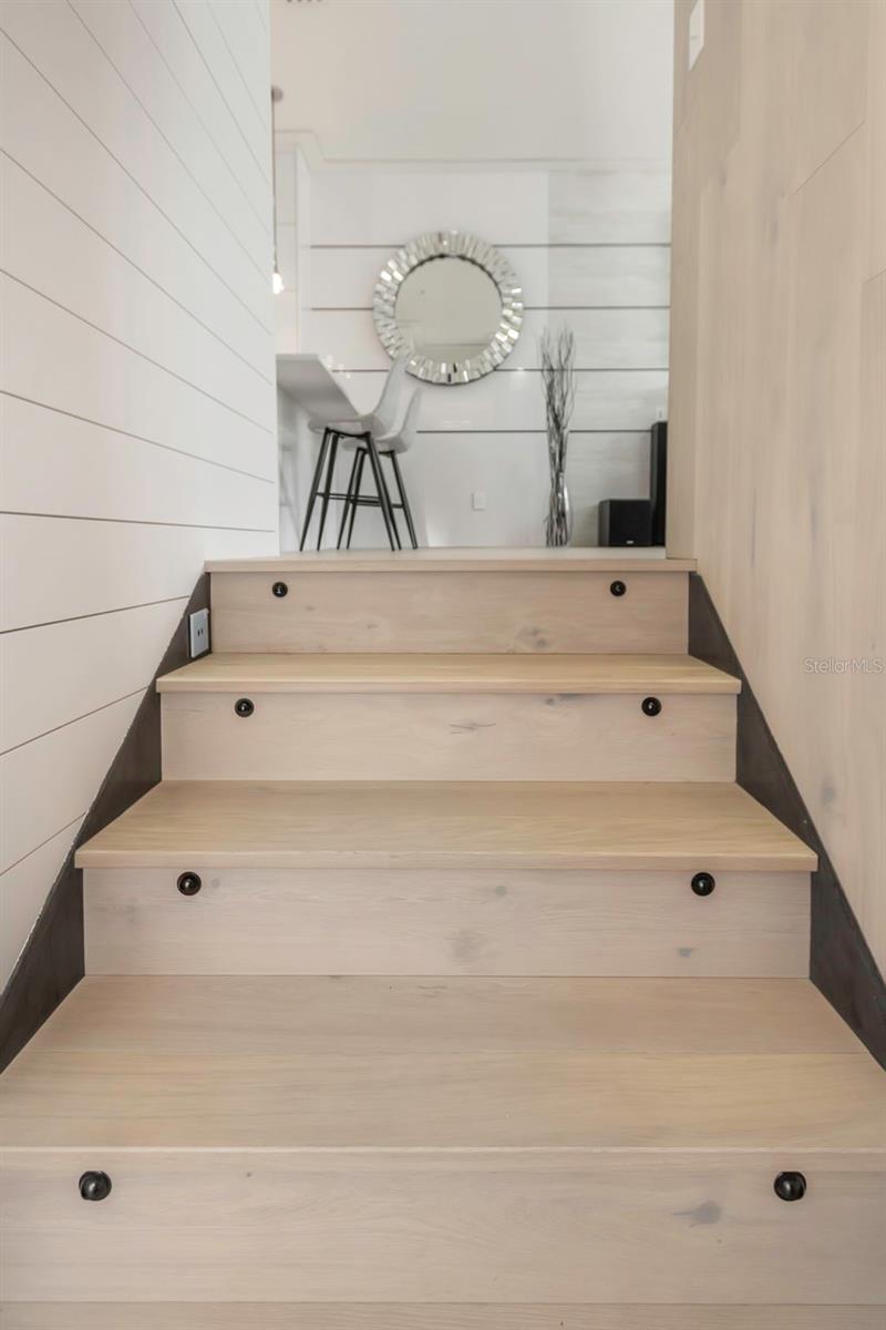 Image 23 of 28 For 7130 102nd Lane