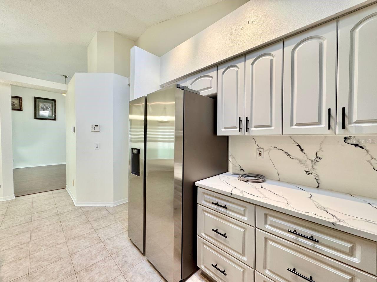 Image 23 of 45 For 10028 Oasis Palm Drive